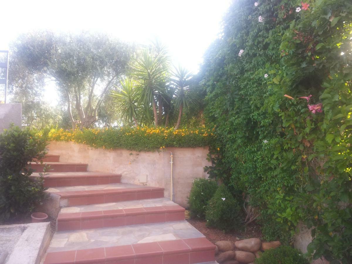 Villa Ficodindia Altavilla Milicia Exteriör bild